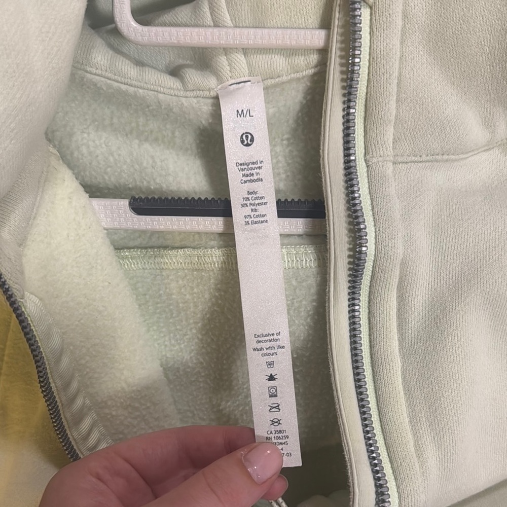 Lululemon Scuba Half Zip Light Green Half-Zip Pullover - Picture 2 of 3